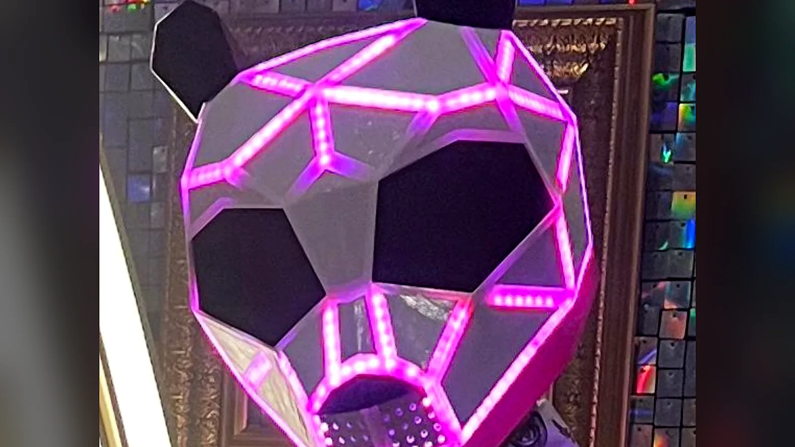 Mặt Nạ Pink Panda – DJ Panda